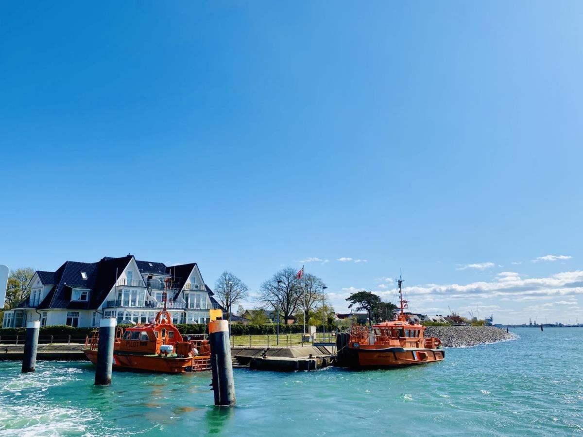 Lotsenhaus/Ostseewelle Rostock Exteriér fotografie